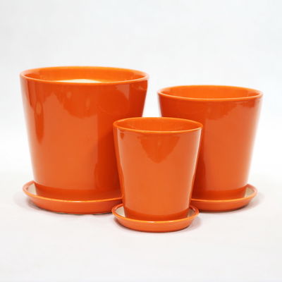 Beli Dekorasi dalam ruangan Pot Keramik Oranye buatan tangan dengan lubang drainase online manufacture