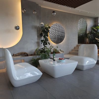 Beli Custom Fiberglass Resin Furniture Meja Kursi Set warna putih online manufacture