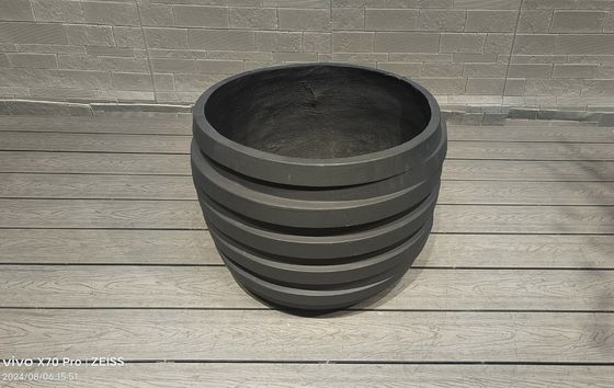 Beli Tambahkan sentuhan kecanggihan ke taman Anda dengan modern Fiberclay Planter Waterproof dan Fireproof online manufacture