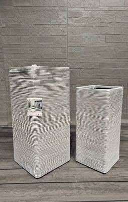 Beli Kotak Bunga Kolom Persegi Modern untuk Dekorasi Lantai Mal Perbelanjaan Ruang Tamu Pot Bunga Semen Tanah Liat Selesai Desain Cat Semprot online manufacture