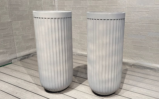 Waktu Hidup 5-6 Tahun Outdoor Customized Fiber Clay Planter untuk Tanam yang awet dan Bergaya
