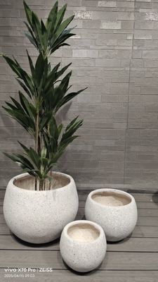 Pot Tanam Ringan Fiber Clay Desain Tiruan Batu Bintik Alami Beige Netral